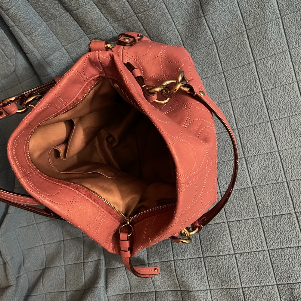 Handbag - Picture 7 of 7